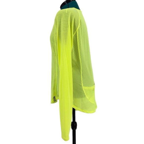 Under Armour Fluorescent Yellow Heat Gear Long Sleeve Thin Running Top, Large - Picture 4 of 16